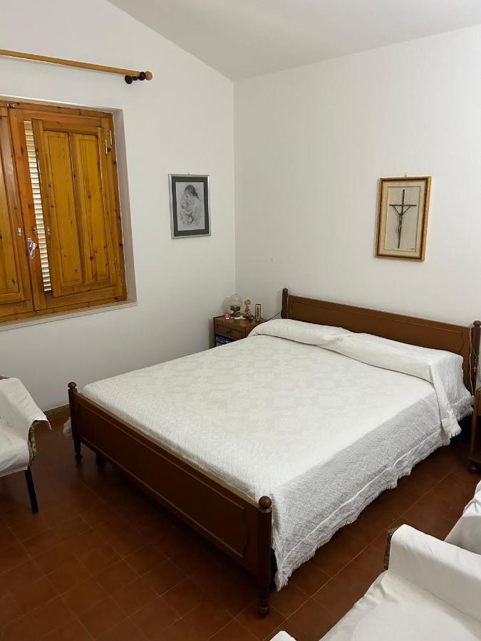 Domo Austinu - Abbasanta Villa Ngoại thất bức ảnh