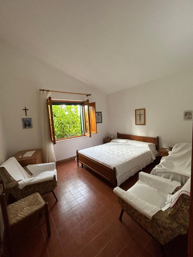 Domo Austinu - Abbasanta Villa Ngoại thất bức ảnh